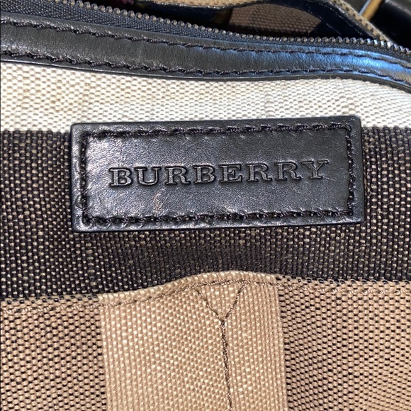 ❌SOLD❌ Burberry canvas medium Tottenham Brit tote - Picture 5 of 8